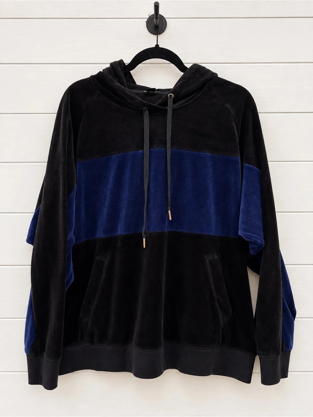 Women’s Extra Large Champion Elite Velour Colorblock Hoodie